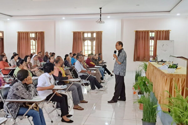 Foto 2 unggulan Foto 2 unggulan